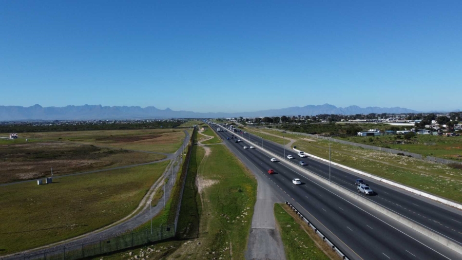 Commercial Property for Sale in Crossroads Western Cape